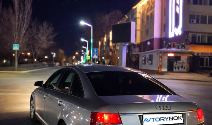 Audi A6 2004 года