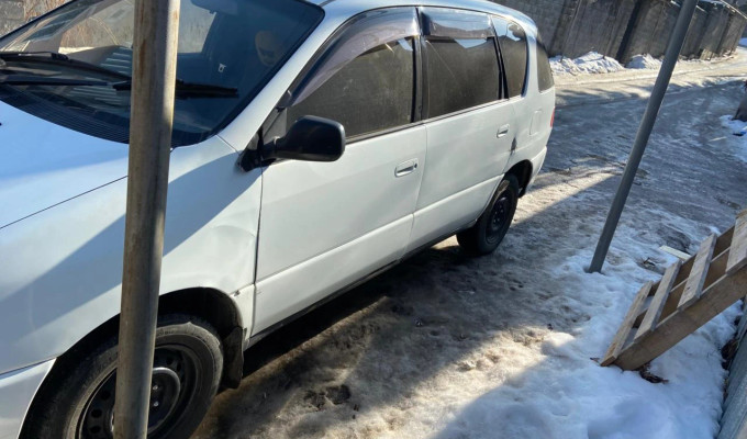 Toyota Ipsum 1997 года