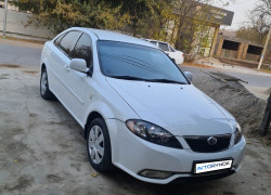 Daewoo Gentra 2015 года