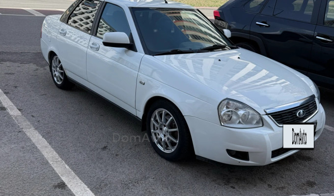 ВАЗ (Lada) Priora 2018 года