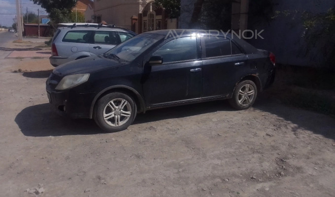 Geely MK 2012 года