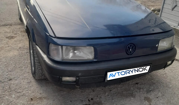 Volkswagen Passat 1993 года