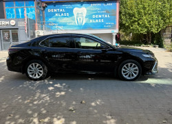 Toyota Camry 2023 года