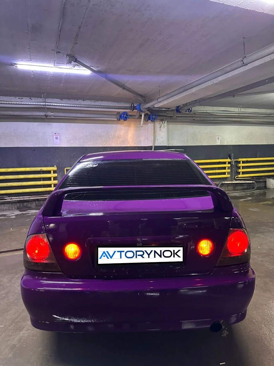 Toyota Altezza, 1999