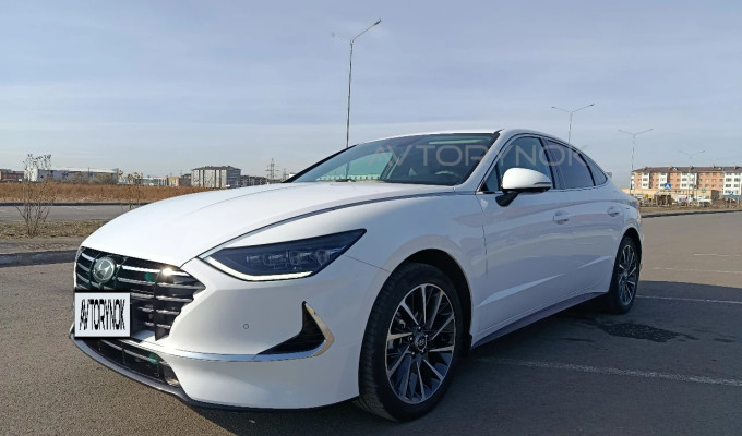 Hyundai Sonata 2023 года