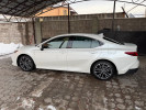 Toyota Camry 2024 года
