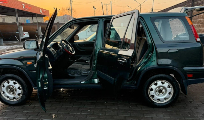 Honda CR-V 1999 года