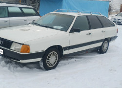 Audi 100 1986 года