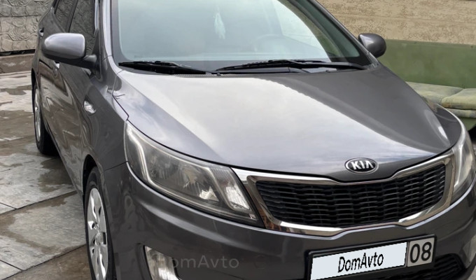Kia Rio 2014 года