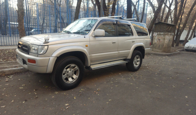 Toyota Hilux Surf 1997 года