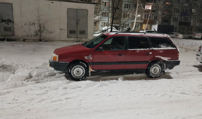 Volkswagen Passat 1993 года
