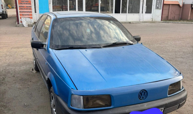 Volkswagen Passat 1992 года