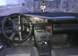 Audi 100 1993 года