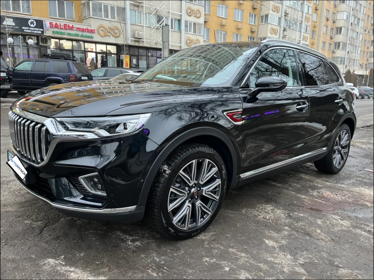 Hongqi HS5, 2023