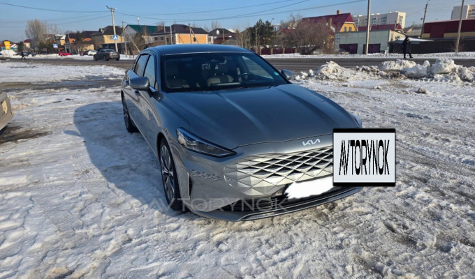 Kia K8 2022 года