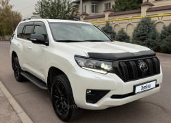 Toyota Land Cruiser Prado 2023 года