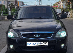 ВАЗ (Lada) Priora 2013 года