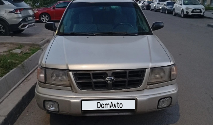 Subaru Forester 1999 года