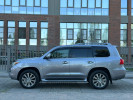 Lexus LX 2010 года