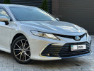 Toyota Camry 2023 года