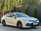 Toyota Camry 2023 года