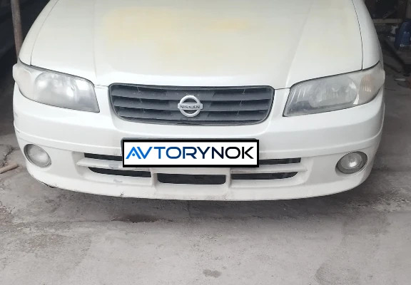 Nissan Avenir 1997 года