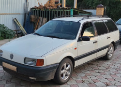 Volkswagen Passat 1992 года