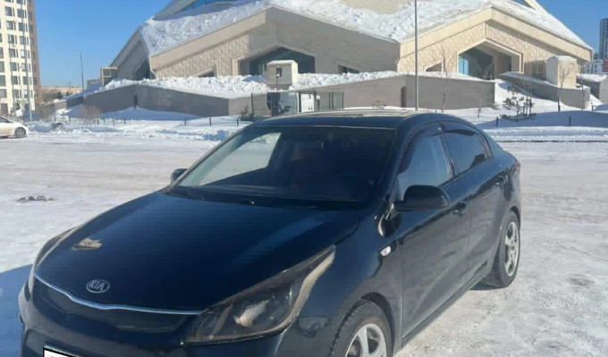 Kia Rio 2017 года