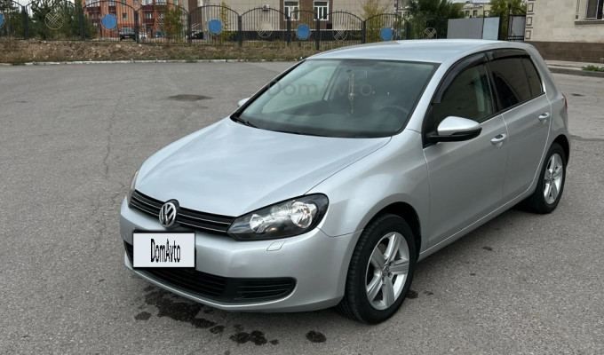 Volkswagen Golf 2011 года