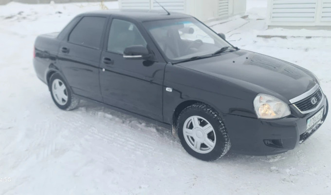 ВАЗ (Lada) Priora 2012 года