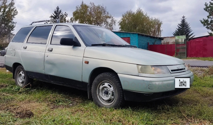 ВАЗ (Lada) 2111 2000 года