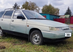 ВАЗ (Lada) 2111 2000 года