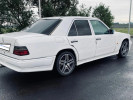 Mercedes-Benz E-Класс 1993 года
