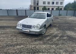 Mercedes-Benz E-Класс 1998 года