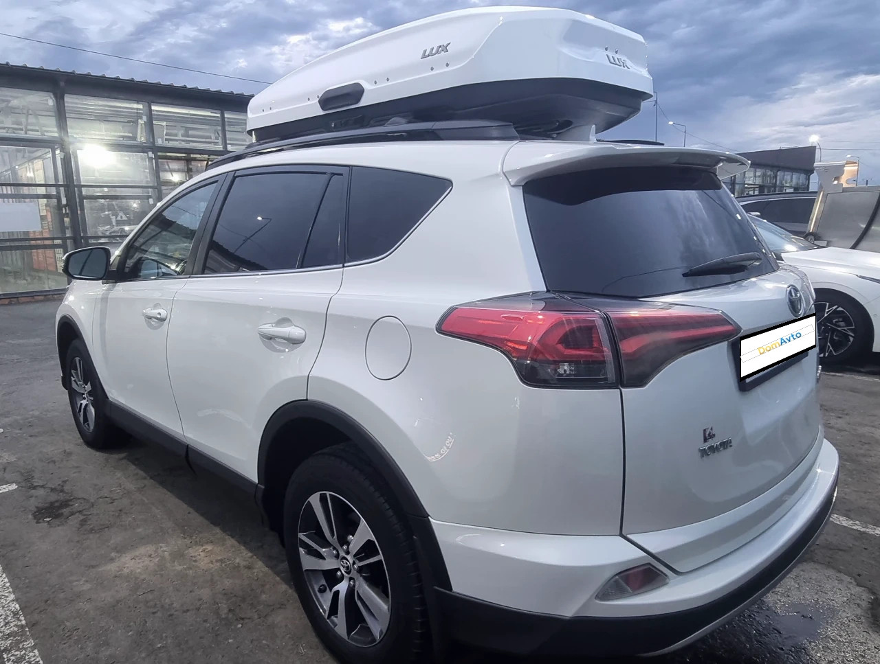 Toyota RAV4, 2016