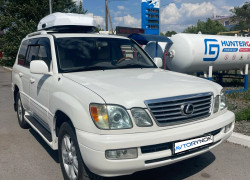 Lexus LX 2004 года