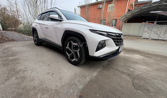 Hyundai Tucson 2023 года