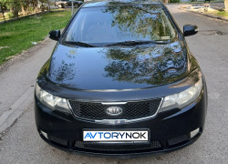 Kia Cerato 2009 года