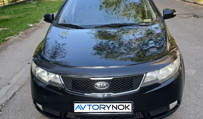 Kia Cerato 2009 года