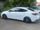 Hyundai Elantra 2020 года