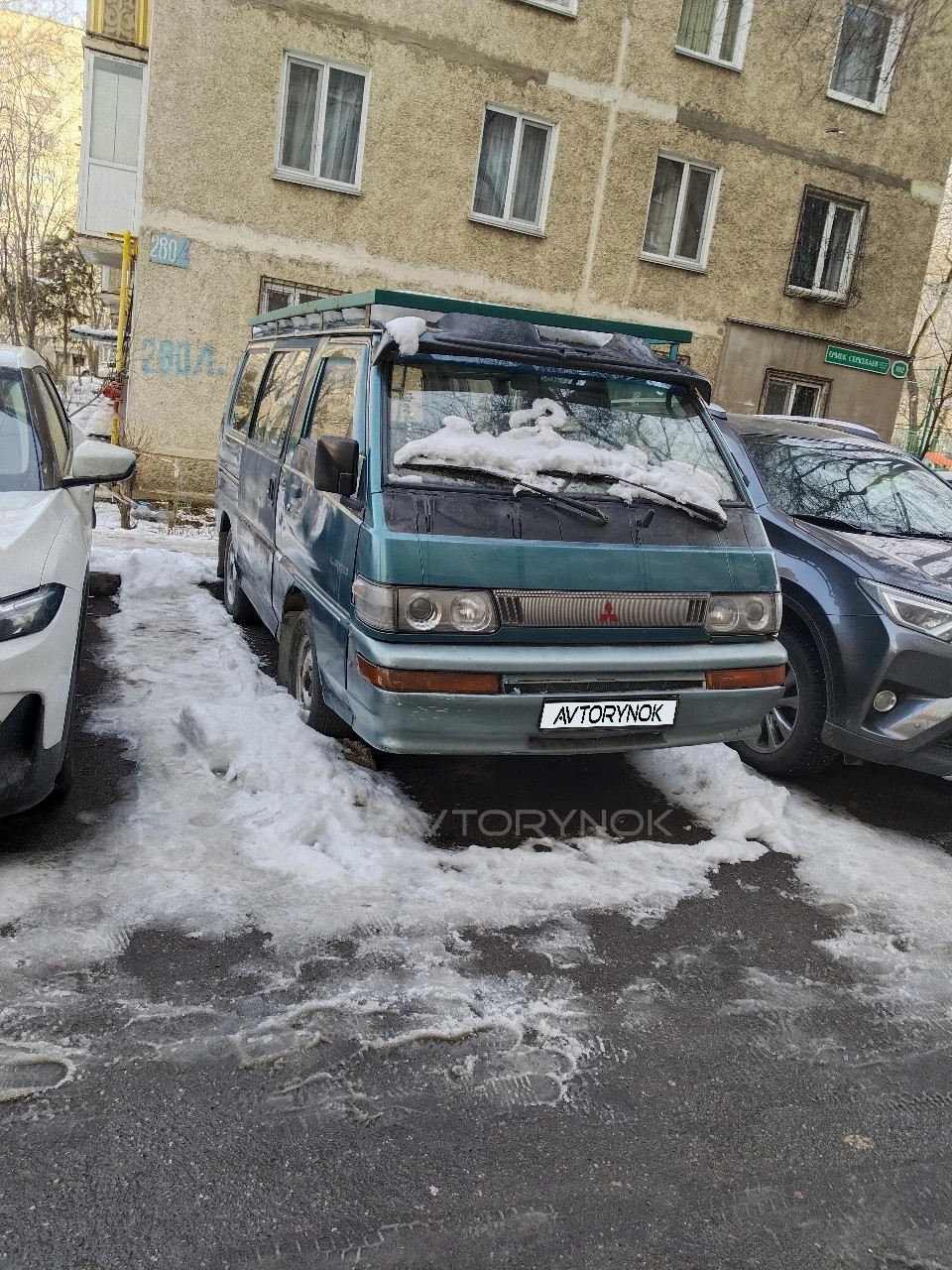 Mitsubishi L300, 1995