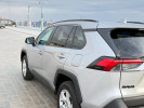 Toyota RAV4 2020 года
