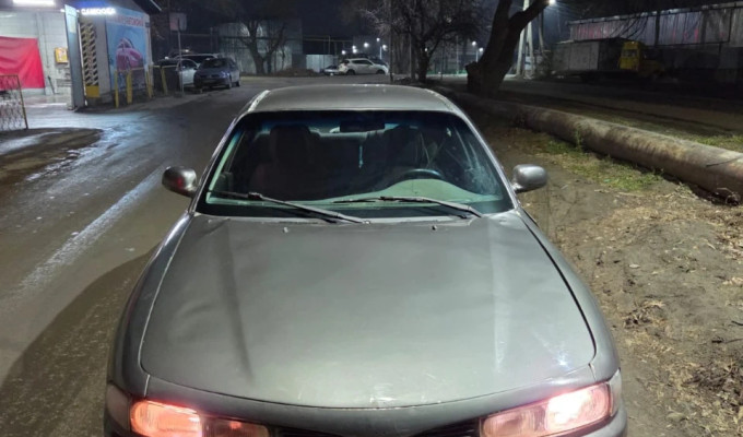 Mitsubishi Galant 1996 года