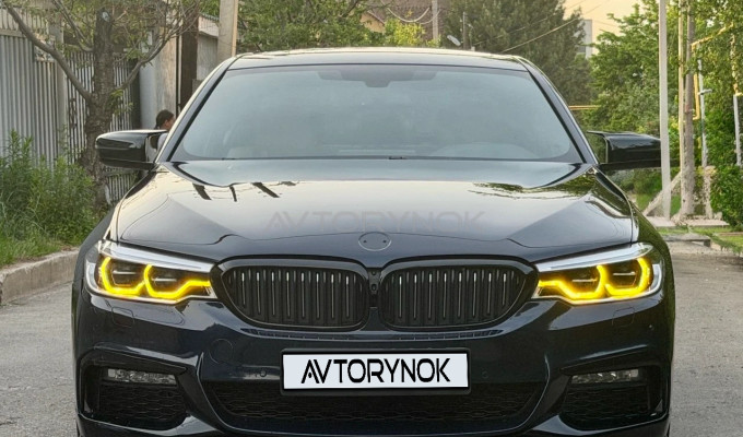 BMW 5 серия 2018 года