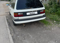 Volkswagen Passat 1993 года