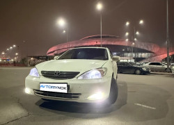 Toyota Camry 2004 года