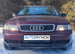 Audi A4 1995 года
