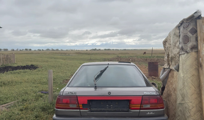 Mazda 626 1991 года