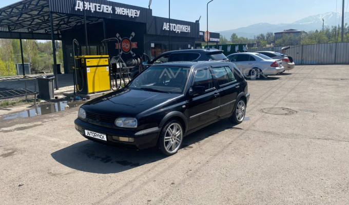 Volkswagen Golf 1995 года