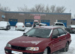 Toyota Carina E 1992 года